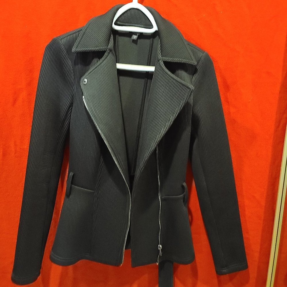 Jacket - Picture 1 of 6